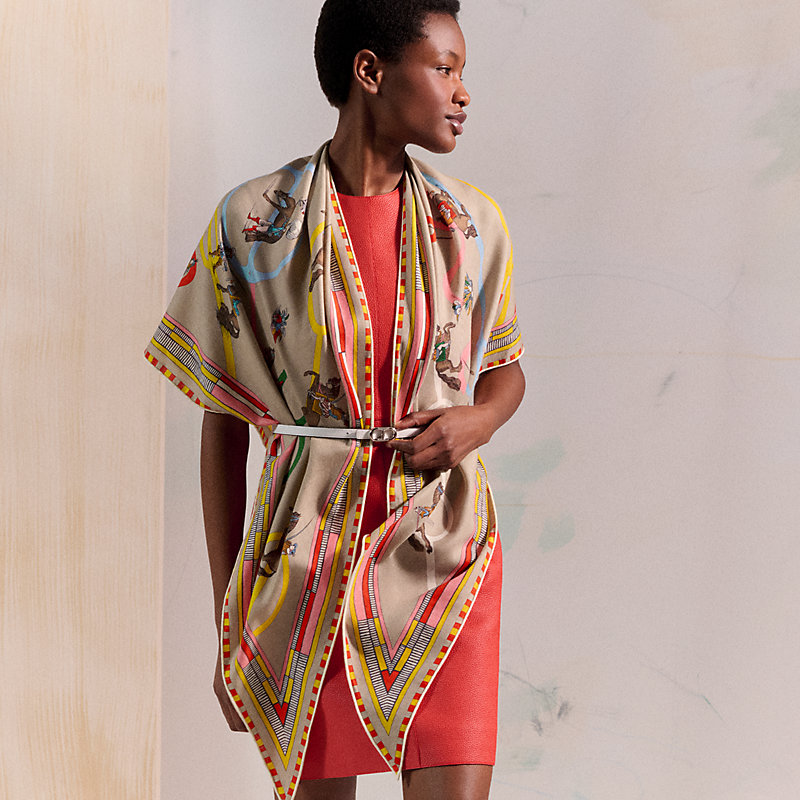 Passades et Serpentines giant triangle | Hermès Macau SAR